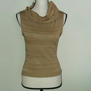 XOXO Tan/Beige Sleeveless Turtleneck w/Zipper Top